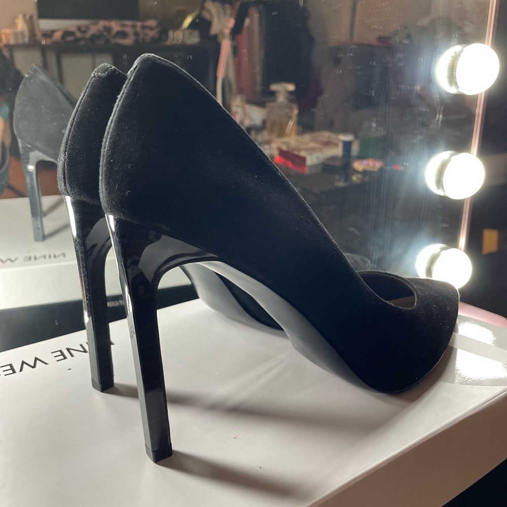 #2 - Nine West Black Suede Stiletto Pointy Toes Heels - Picture 11 of 12